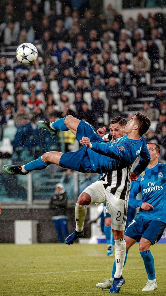 Ronaldo Bicycle Kick Wallpaper 